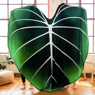 RoyalVerde™ Luxurious Leaf-Themed Blankets